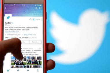 Twitter thử nghiệm tính năng cho phép người dùng báo cáo tin giả