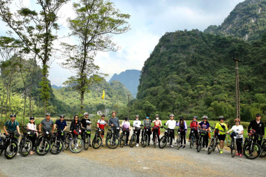 Trải nghiệm tour Du lịch Hà Nội – Hòa Bình bằng xe đạp