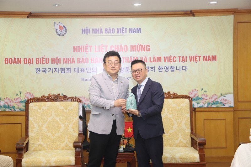 Hội Nhà báo Việt Nam - Hàn Quốc: Đoàn kết vì một nền thông tin chính thống, kết nối