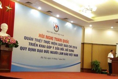 Xây dựng quy định đạo đức người làm báo Việt Nam