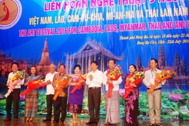 Liên hoan nghệ thuật: Việt Nam, Lào, Campuchia, Myanmar và Thái Lan tại Quảng Trị