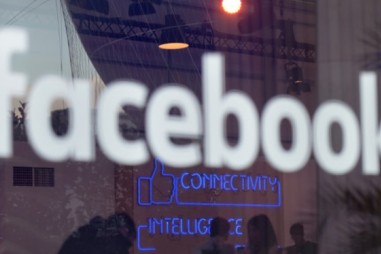 Facebook sắp đạt 2 tỉ người dùng, tăng mạnh doanh thu nhờ quảng cáo di động