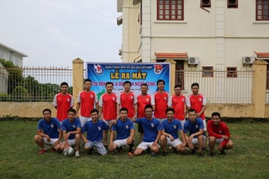 Ra mắt Đội bóng đá và Đội văn nghệ xung kích Cơ quan Trung ương Hội Nhà báo Việt Nam