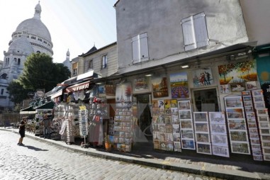 Sự lo ngại về khủng bố phủ bóng đen lên ngành du lịch Pháp