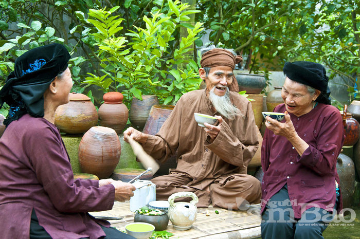 Tình quê - Tác giả: Phùng Triệu