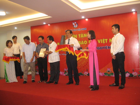 Nhiều hiện vật có giá trị hiến tặng cho Bảo tàng Báo chí Việt nam