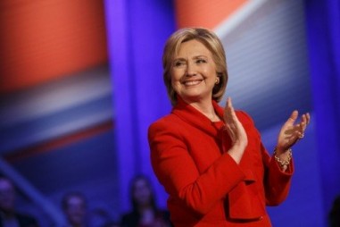 Bà Hillary Clinton đang dẫn trước đối thủ về số phiếu đại cử tri