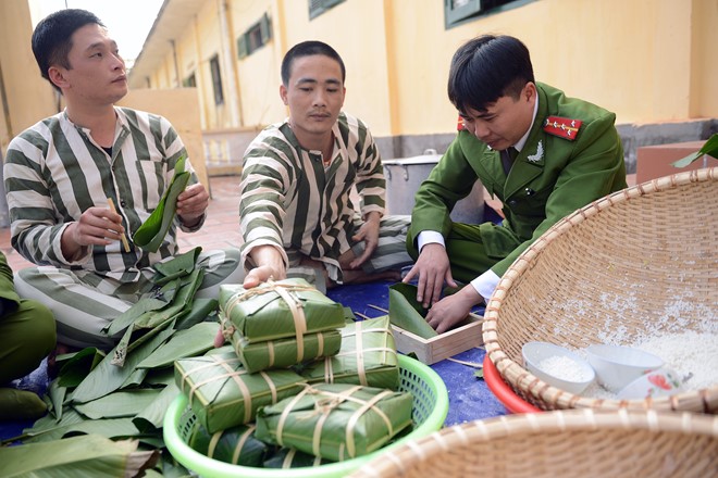 Những trang viết thấm đẫm tình người