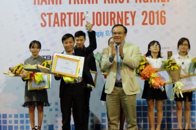 Lên men ngũ cốc dùng cho sản xuất dược mỹ phẩm đoạt giải nhất Startup journey 2016