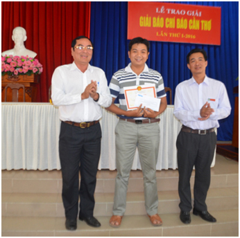 Trao Giải Báo chí Báo Cần Thơ lần thứ I năm 2016