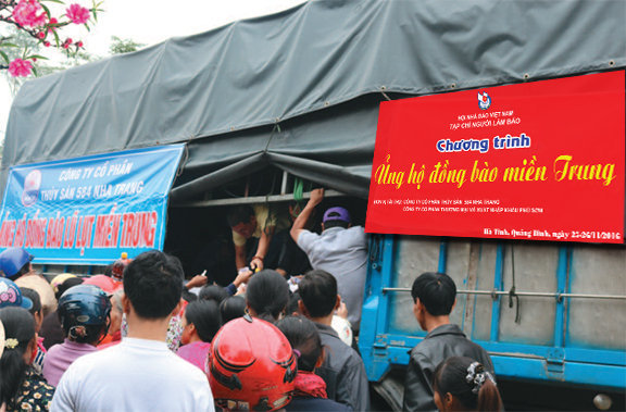 Phía sau trang viết