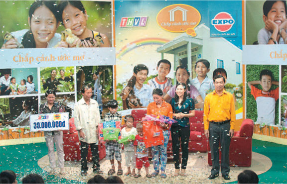 Đài PT-TH Vĩnh Long: Những con số chứa chan lòng nhân ái