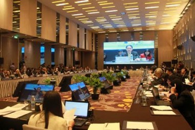 APEC quyết tâm thúc đẩy toàn cầu hóa và tự do thương mại