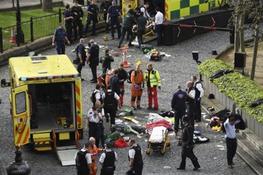 Báo chí thế giới đưa tin vụ tấn công gần Tòa nhà Quốc hội Anh
