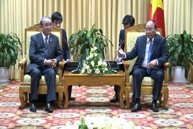 Thống đốc tỉnh Nagasaki, Nhật Bản tới thăm Việt Nam