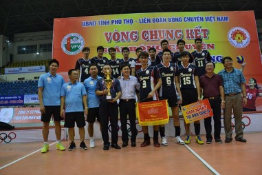 Sanest Khánh Hòa vô địch Cúp Hùng Vương
