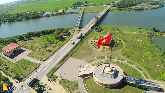 Làm báo trên “vùng đất thiêng”