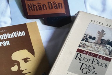 Những kỷ vật báo chí của nhà báo Huỳnh Hùng Lý