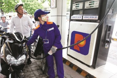 Giá xăng, dầu ngày 20/5  giảm từ 6-343 đồng/lít