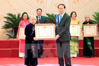 Trao tặng giải thưởng Hồ Chí Minh về văn học, nghệ thuật