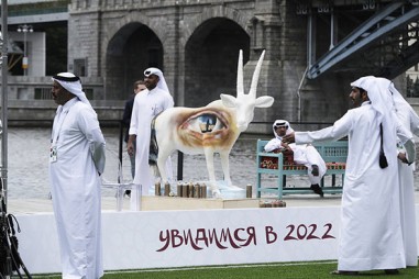 Qatar học hỏi kinh nghiệm của Nga để tổ chức FIFA World Cup 2022