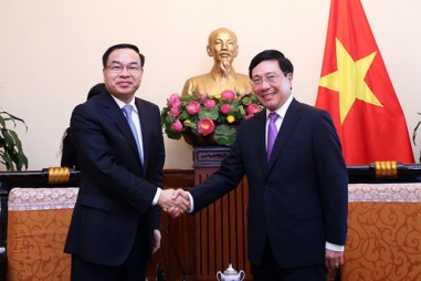 Phó Thủ tướng Phạm Bình Minh tiếp Thị trưởng Trùng Khánh (Trung Quốc)