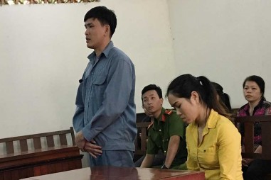 Y án sơ thẩm với hai đối tượng mua bán người sang Trung Quốc