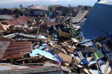 Indonesia nỗ lực tiếp cận các khu vực bị thiệt hại do động đất