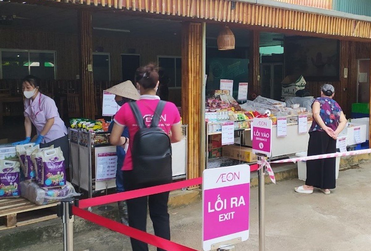 Quận Long Biên có 4 điểm cung ứng hàng hóa thiết yếu tới người dân trong thời gian thực hiện giãn cách xã hội