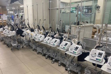 VPBank tiếp tục chi viện khẩn cấp 1.000 máy thở oxy dòng cao cho “tâm dịch” phía Nam