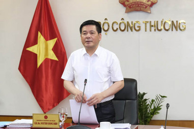 Bộ trưởng Nguyễn Hồng Diên làm việc với Tạp chí Công Thương