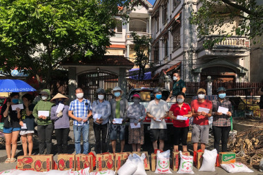 Doanh nhân Nam Định tại Hà Nội đẹp mãi những tấm lòng