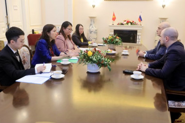 Tham vấn Vụ Thông tin Báo chí Bộ Ngoại giao hai nước Việt-Nga