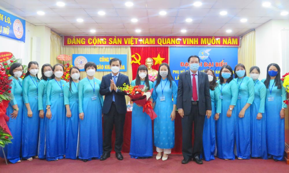 Yến sào Khánh Hòa hỗ trợ hội viên phụ nữ phát triển toàn diện