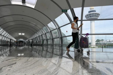 Singapore nới lỏng quy định cách ly đối với du khách Việt Nam
