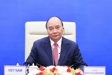 Chủ tịch nước Nguyễn Xuân Phúc dự Hội nghị APEC lần thứ 28