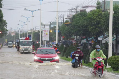 Thời tiết ngày 14/11: Trung Bộ mưa lớn diễn biến phức tạp
