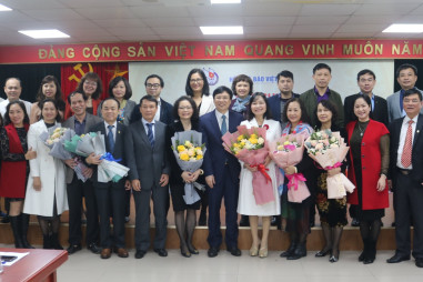 Chia tay các đồng chí lãnh đạo  ban, đơn vị  Cơ quan Trung ương Hội Nhà báo Việt Nam