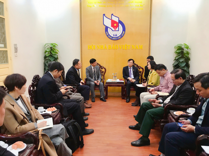 Hội Nhà báo Việt Nam tiếp đoàn đại biểu Hội Nhà báo Trung Quốc