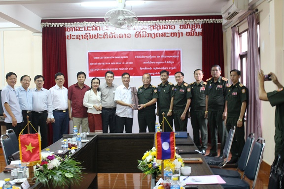 Đoàn công tác Hội Nhà báo Việt Nam thăm và làm việc tại CHDCND Lào