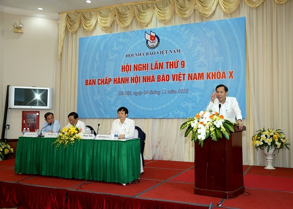 Hội nghị Ban Chấp hành Hội Nhà báo Việt Nam lần thứ 9 - Khóa X
