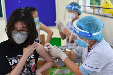 Thủ tướng yêu cầu  Bộ Y tế kiểm điểm việc chậm trễ mua vaccine cho trẻ em