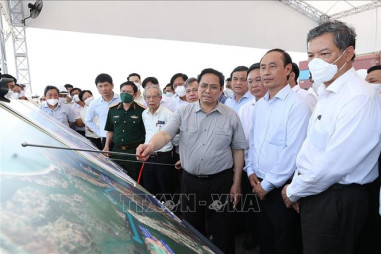 Thủ tướng Phạm Minh Chính khảo sát một số dự án trọng điểm tại Quảng Nam