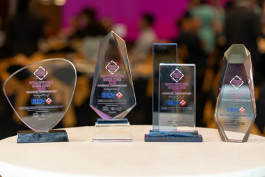 BIDV được trao đồng thời 4 giải thưởng tiêu biểu của năm