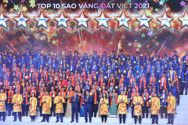 Top 10 Sao Vàng đất Việt 2021 tạo việc làm cho hơn 107 nghìn lao động