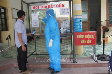 Việt Nam ghi nhận 50.730 ca nhiễm mới SARS-CoV-2 trong ngày 3/4