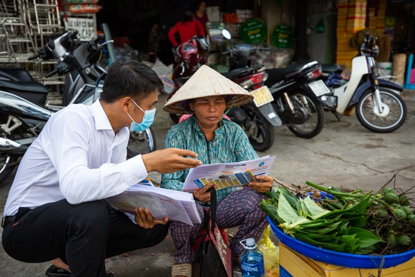 Mở rộng mạng lưới trong truyền thông, vận động, phục vụ người tham gia BHXH, BHYT