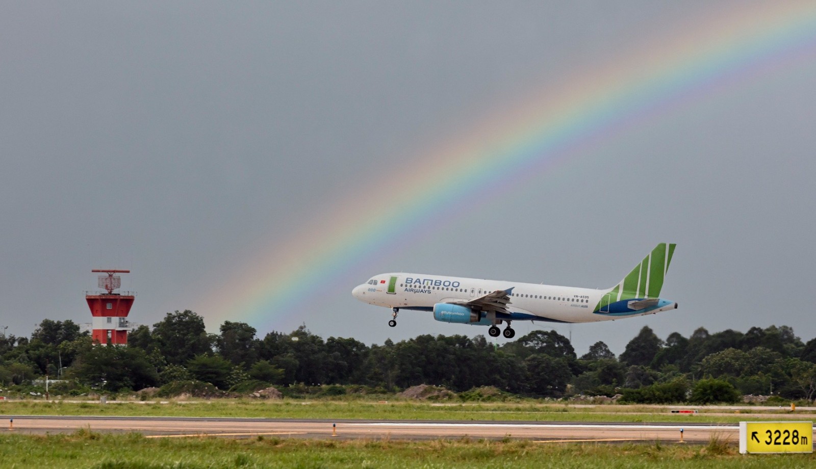 Thỏa thích bay quốc tế hè này cùng Bamboo Airways chỉ từ 2.032.000 đồng