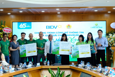 BIDV công bố kết quả và trao thưởng "Giải chạy BIDVRUN - Cho cuộc sống Xanh 2022"