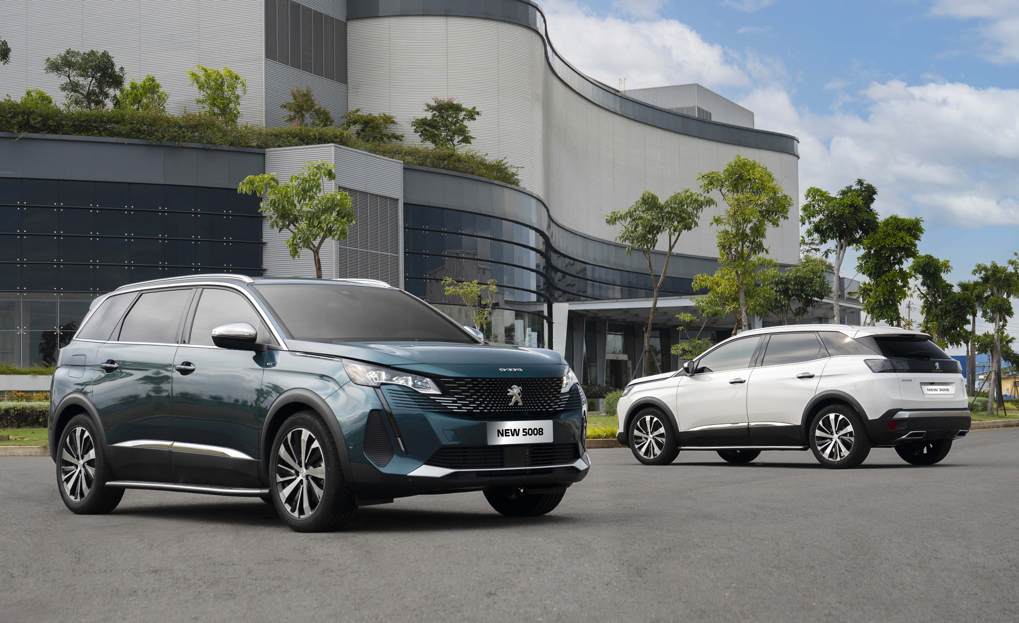 THACO AUTO chính thức giới thiệu New Peugeot 5008